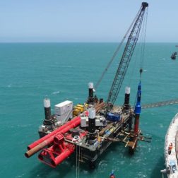 Battage de pieux maritime Negri France